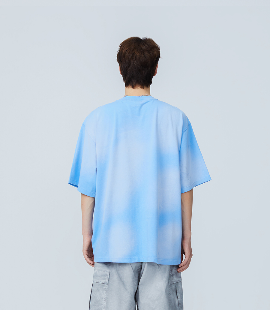 内购-FOURTRY蓝色晕染反光logo T恤 21SS01BL28X